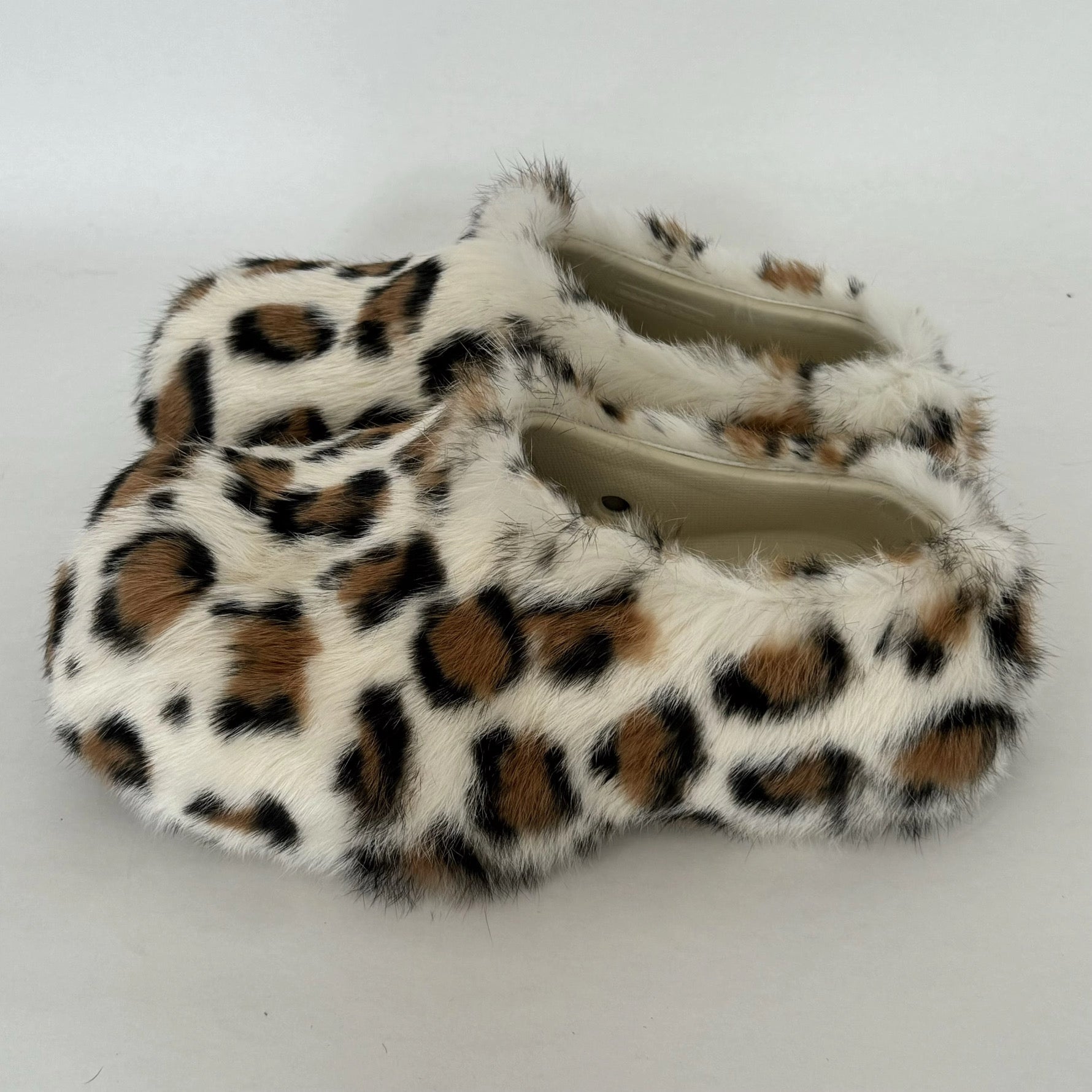 Leopard Slides