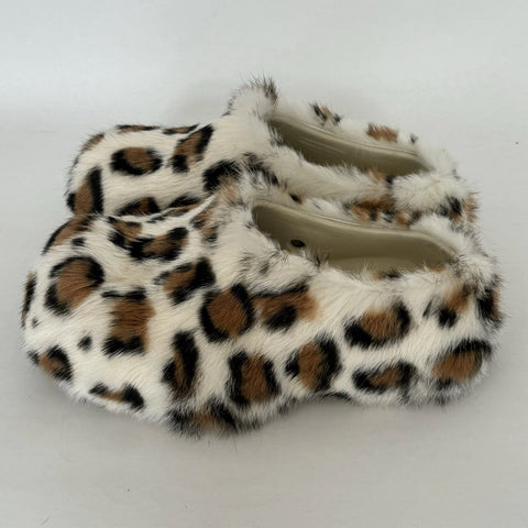 Leopard Slides