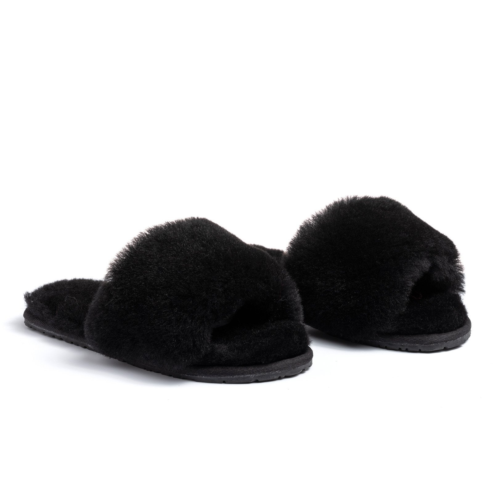 Amazon.com | NewYouDirect Faux Fur Slides for Women, Fuzzy Slippers Fluffy  Sandals Furry House Shoes Indoor Outdoor | Slippers